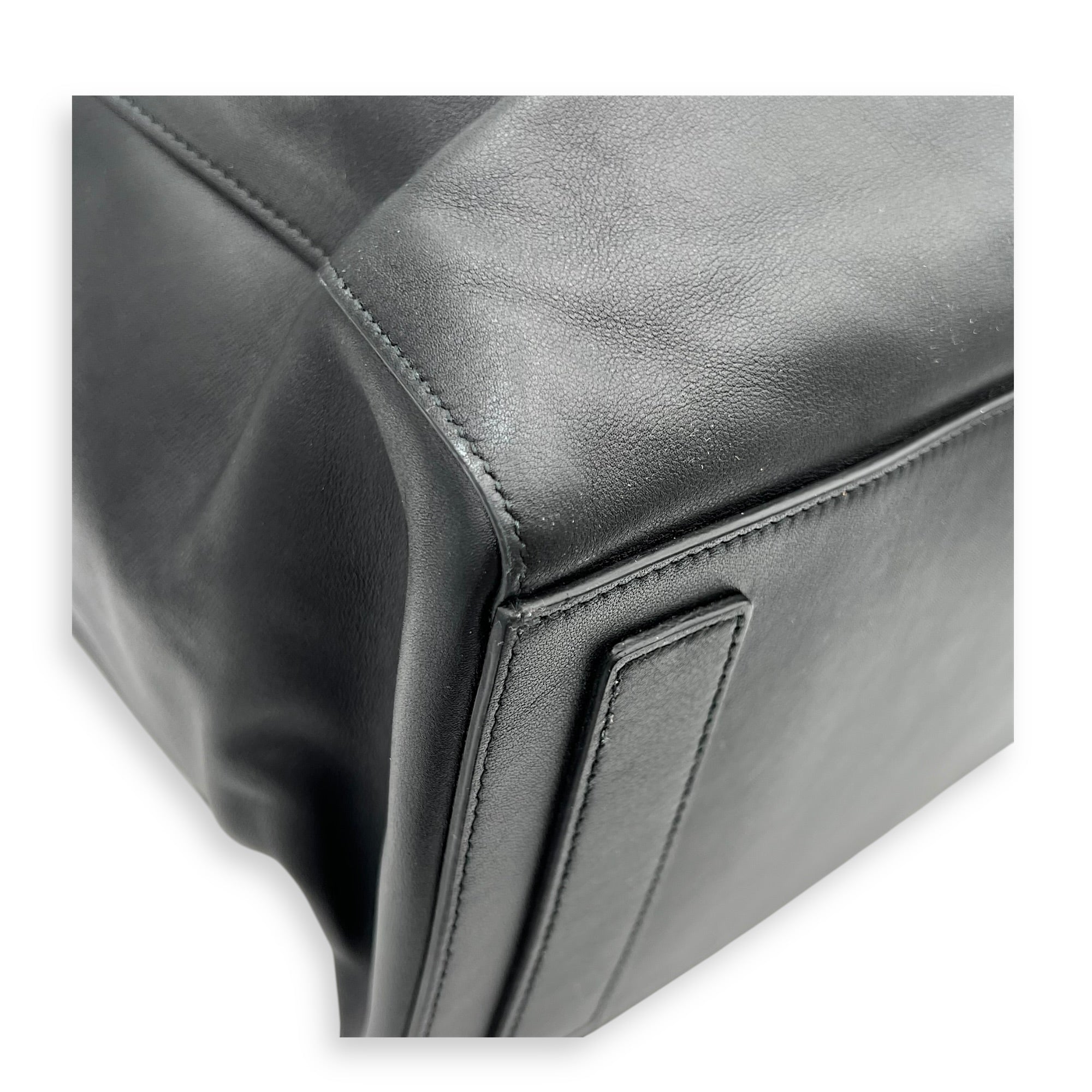 Passenger XL Carry All Tote Bag Black in Calfskin, Silver hardware