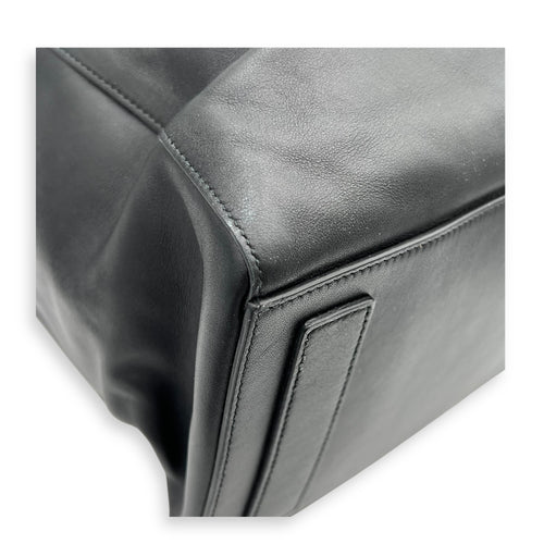 Passenger XL Carry All Tote Bag Black in Calfskin, Silver hardware