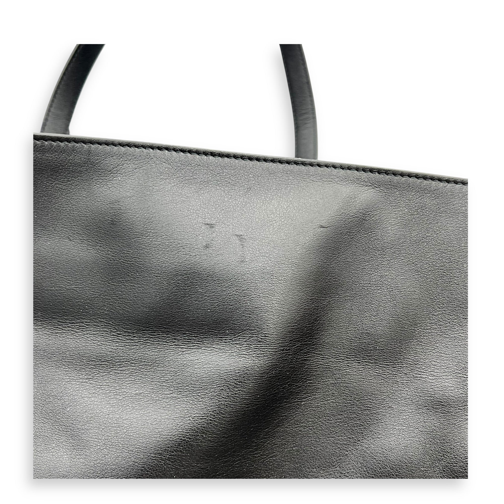 Passenger XL Carry All Tote Bag Black in Calfskin, Silver hardware