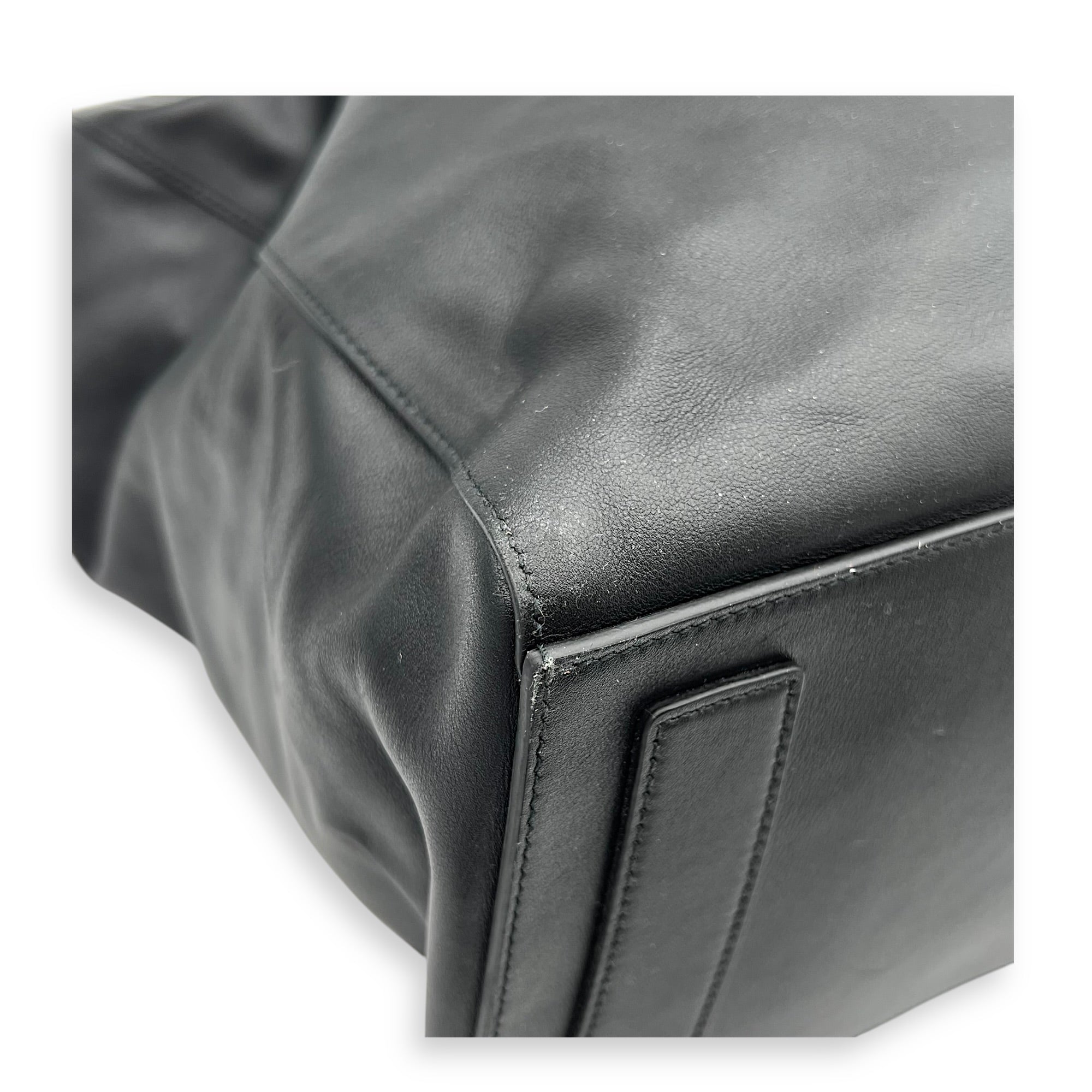 Passenger XL Carry All Tote Bag Black in Calfskin, Silver hardware