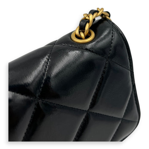 CC Black Wallet On Chain in Patent Leather, Brushed Gold hardware