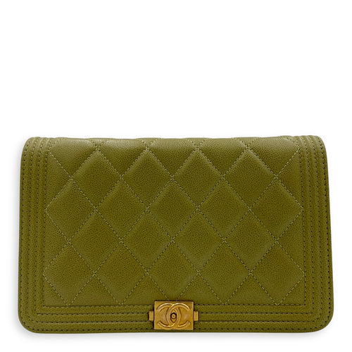 Boy Wallet On Chain Green in Caviar Leather, Gold hardware