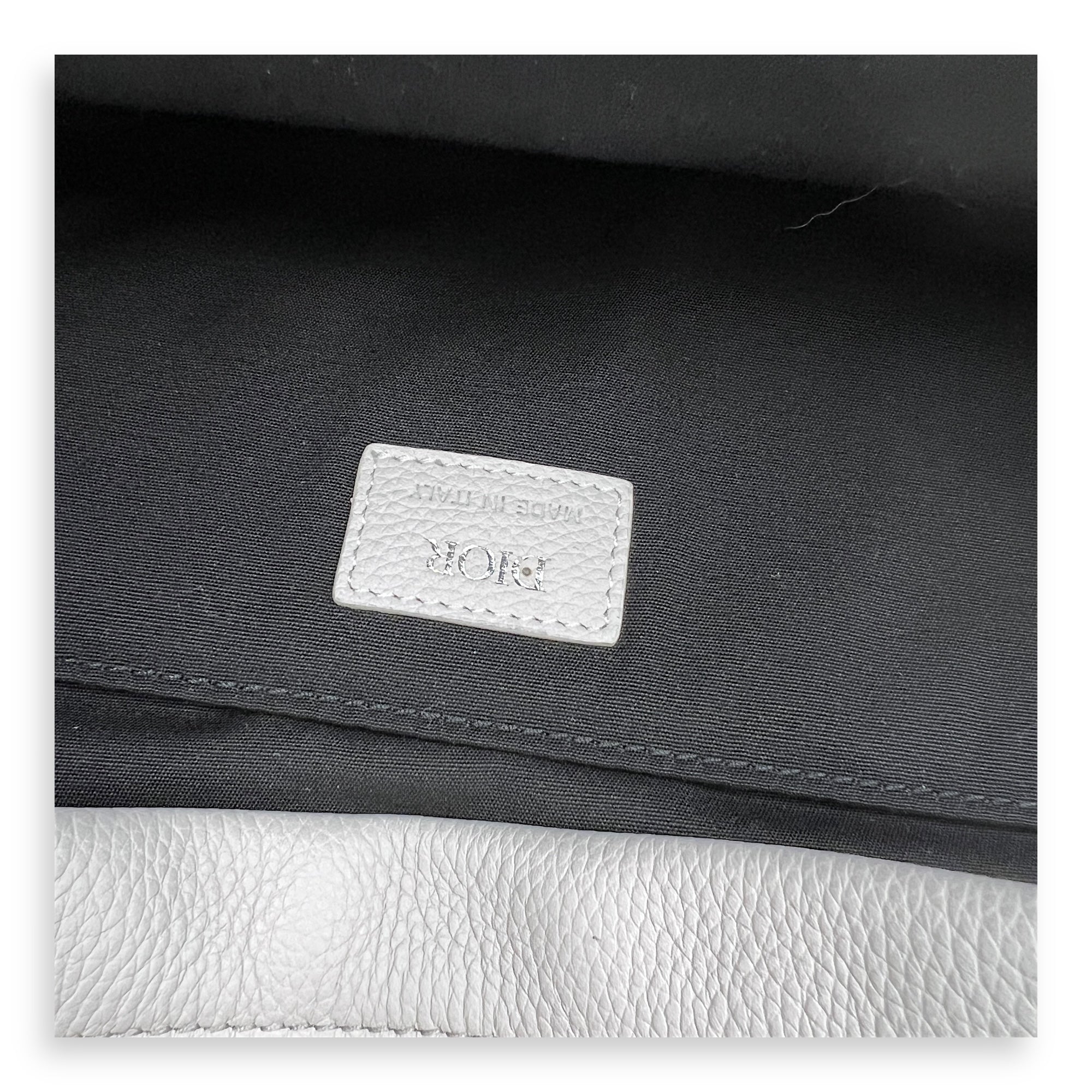 Oblique Backpack White in Canvas, Silver hardware