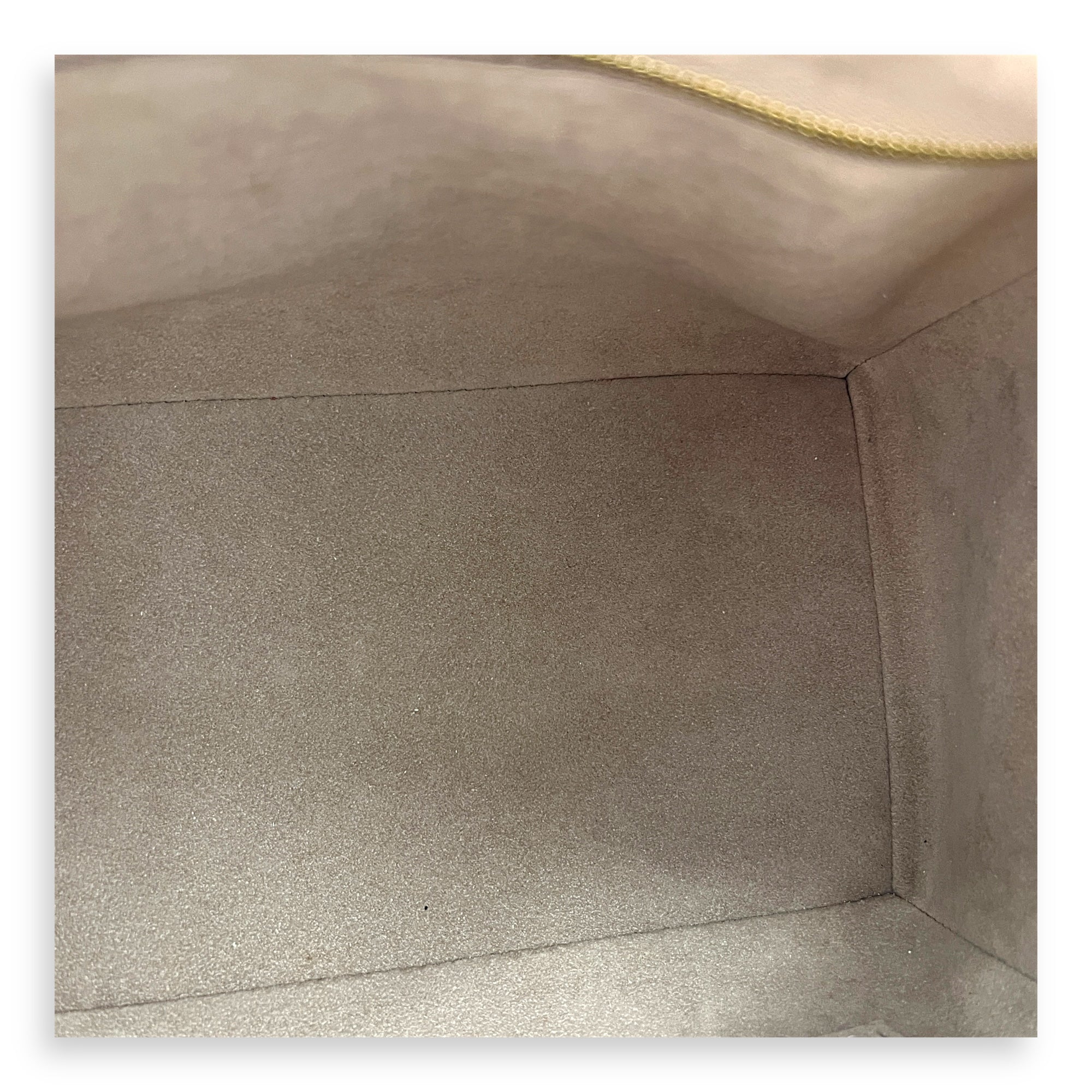 Speedy Bandouliere Top Handle Bag 25 Beige in Empreinte Leather, Gold hardware