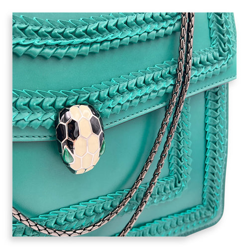 Serpenti Forever Shoulder Bag Green in Calfskin, Gold hardware