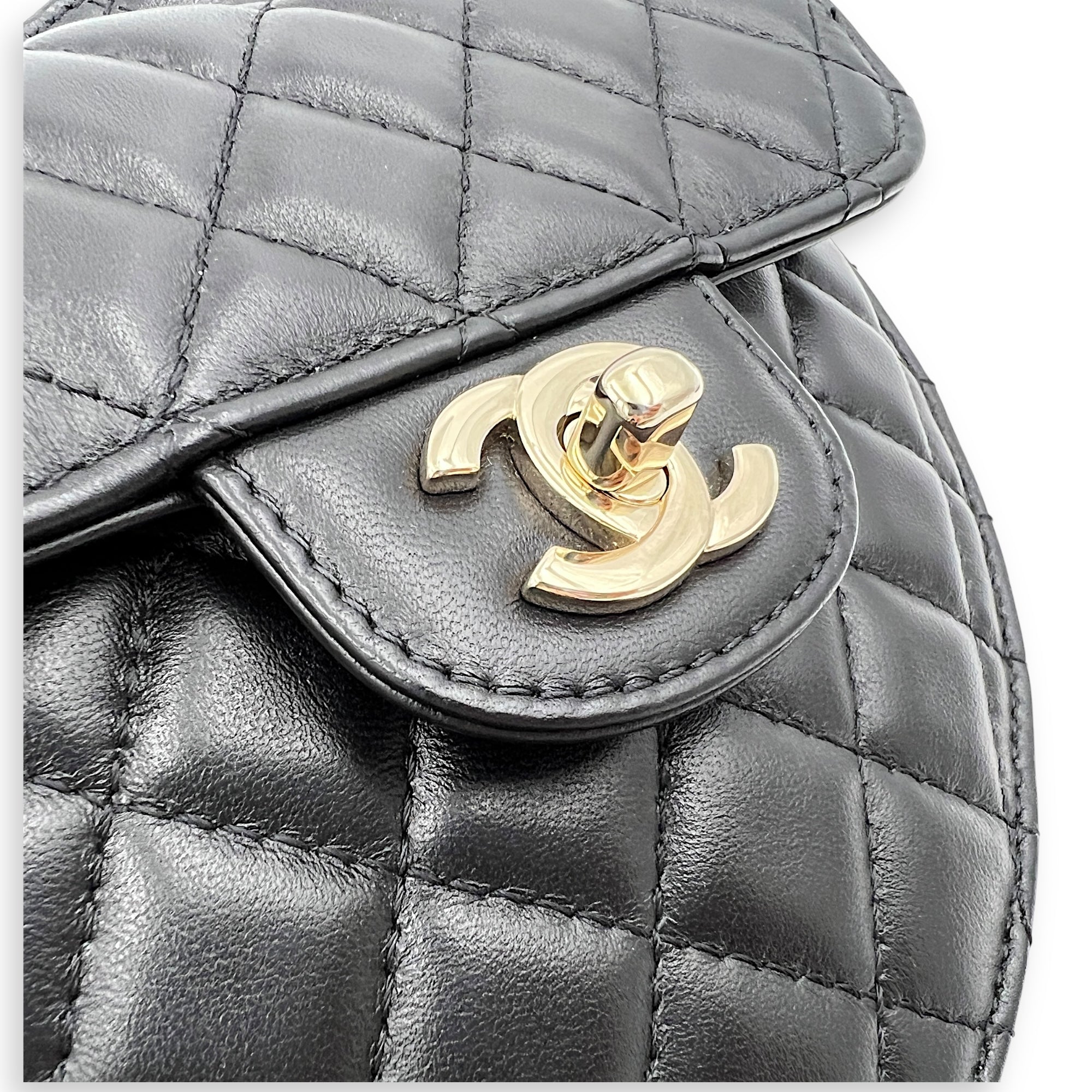 Heart Black Crossbody Bag in Lambskin, Gold hardware