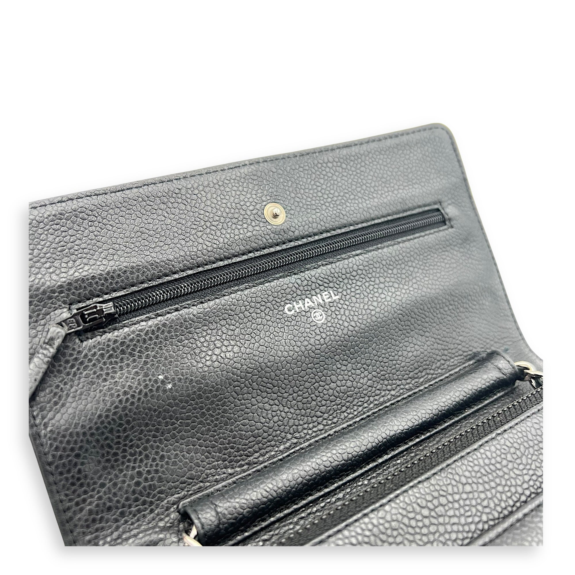 CC Wallet On Chain Black in Caviar Leather, Silver hardware