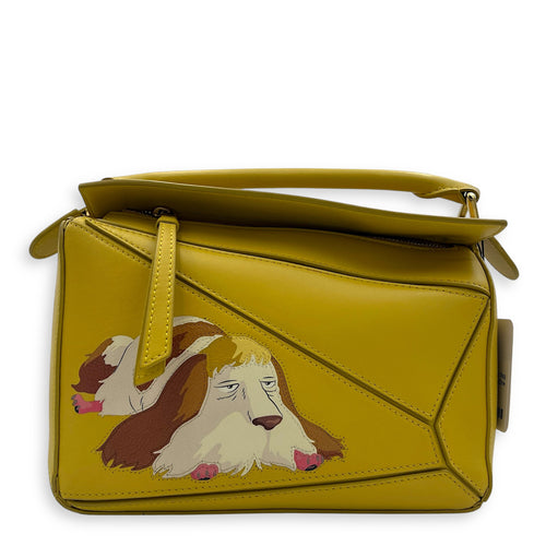 Puzzle Shoulder Bag Small Yellow in Calfskin, Gold hardware