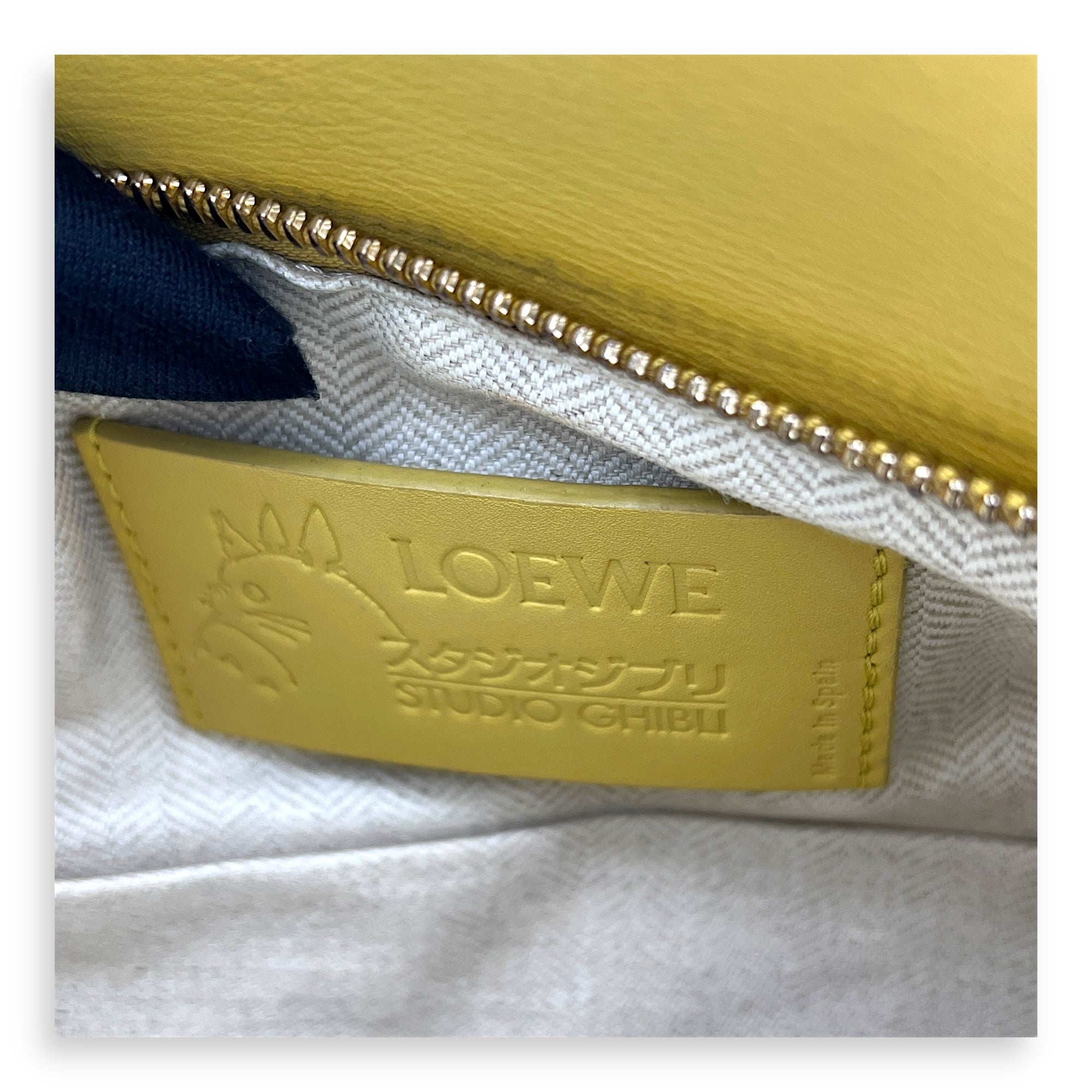 Puzzle Shoulder Bag Small Yellow in Calfskin, Gold hardware