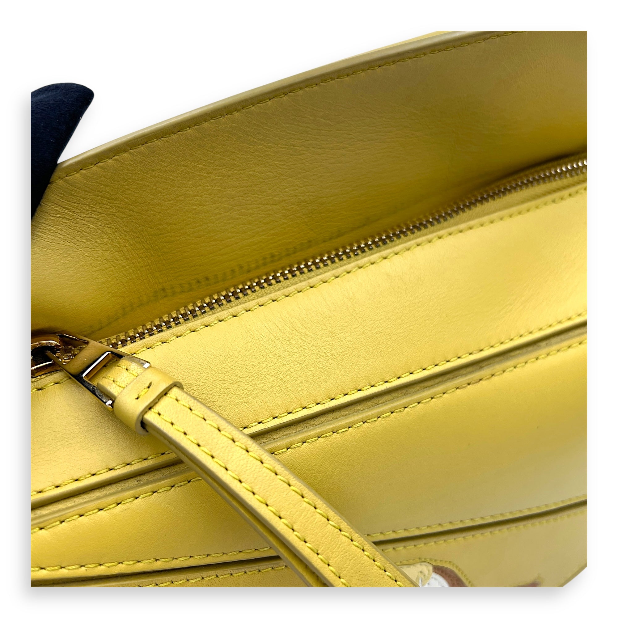 Puzzle Shoulder Bag Small Yellow in Calfskin, Gold hardware