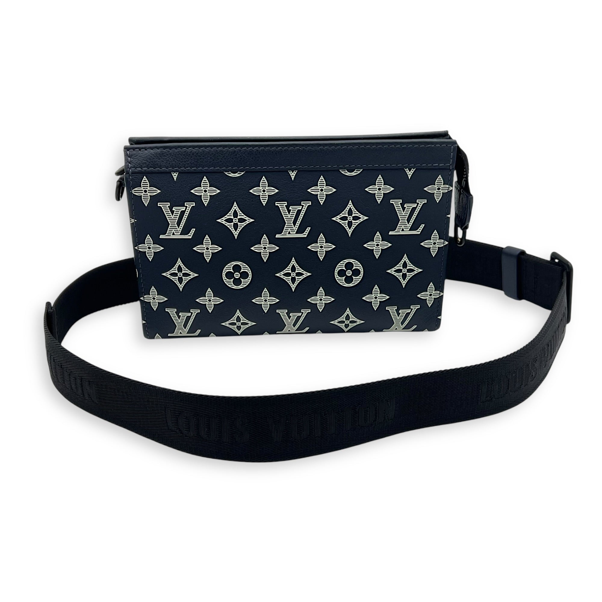 Gaston Wearable Wallet Crossbody Bag Blue in Calfskin, Silver hardware