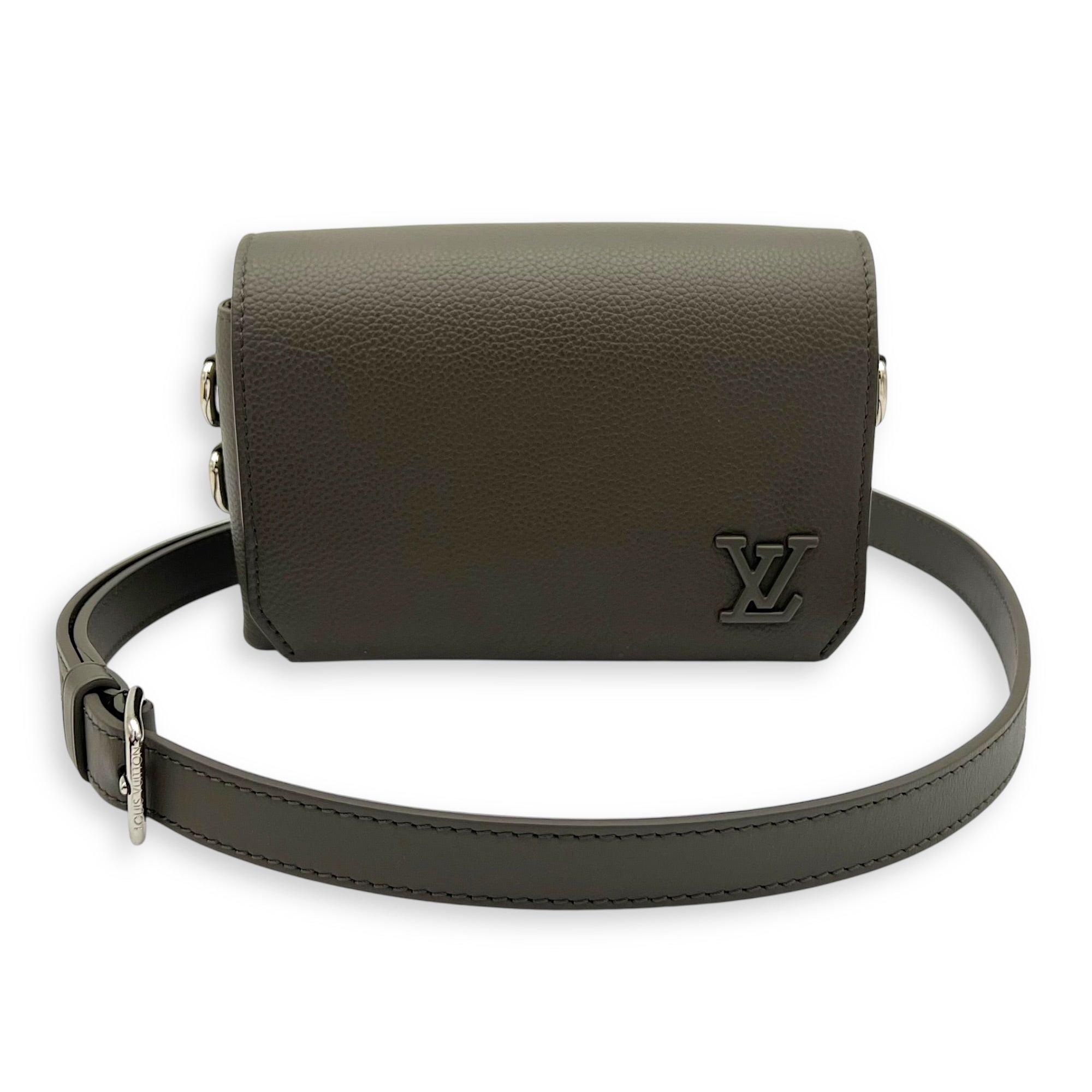 Fastline Wearable Wallet Crossbody Bag Green in Aerogram Leather, Silver hardware