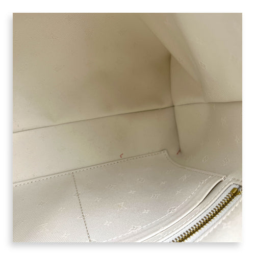 Carryall Shoulder Bag PM White in Canvas, Gold hardware