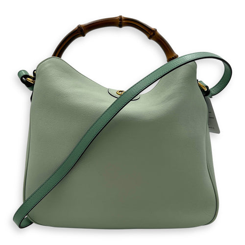 Bamboo Shoulder Bag Green in Calfskin, Gold hardware