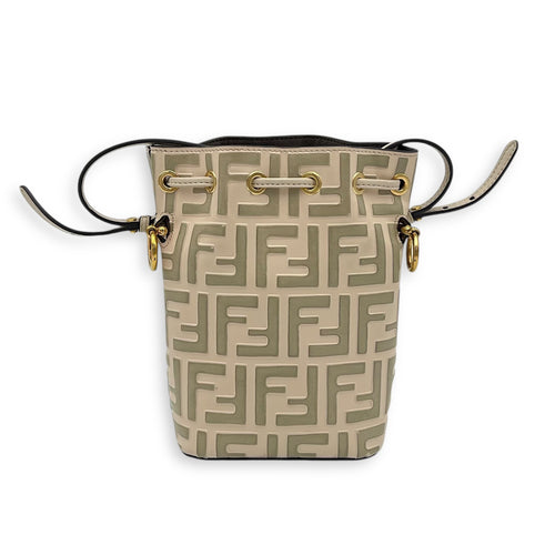 Mon Tresor Bucket Bag White in Embossed Leather, Gold hardware