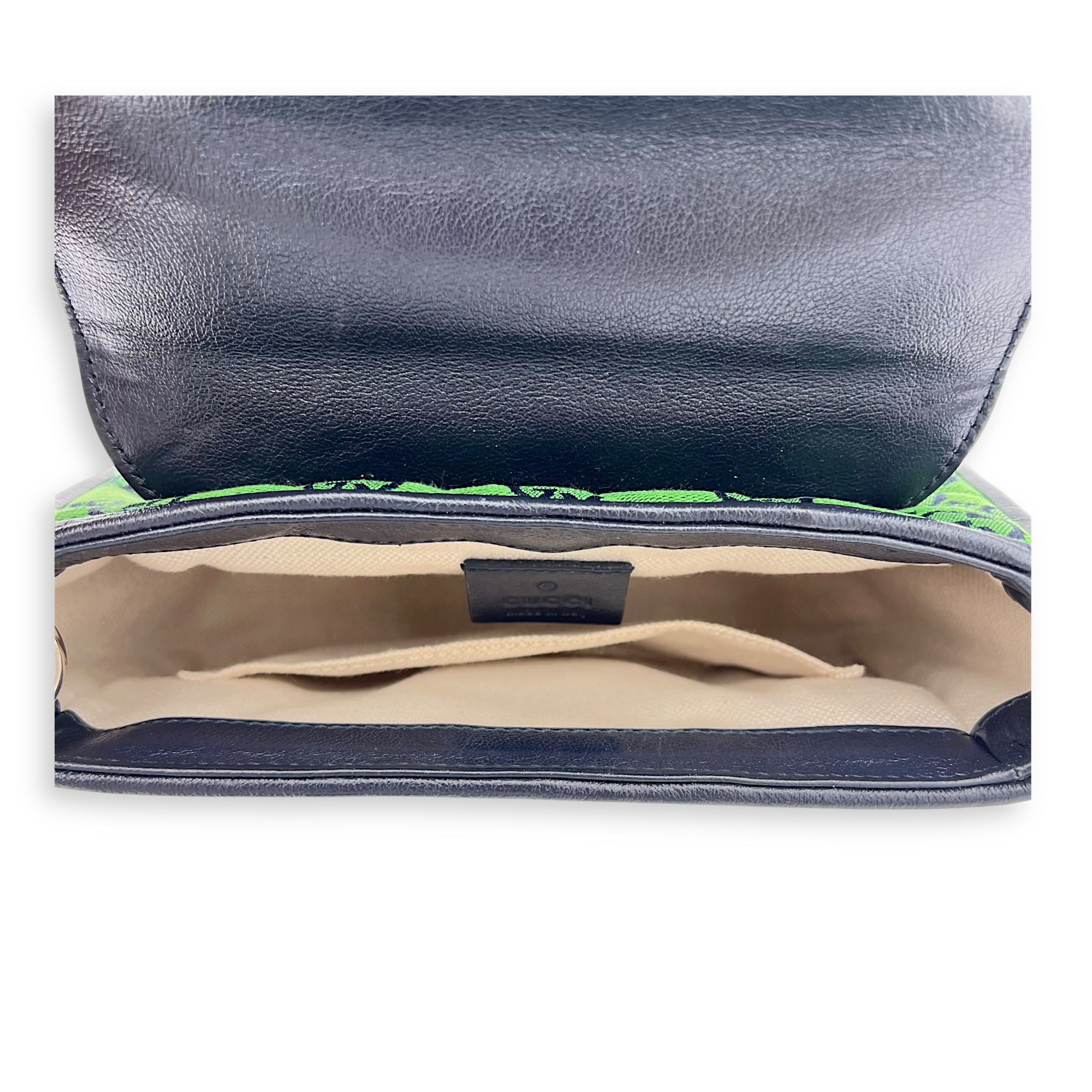 GG Marmont Top Handle Bag Green in Canvas, Silver hardware