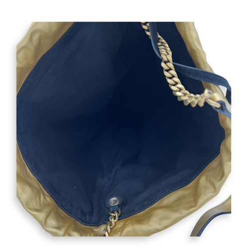 Teddy Shoulder Bag Gold in Calfskin, Gold hardware