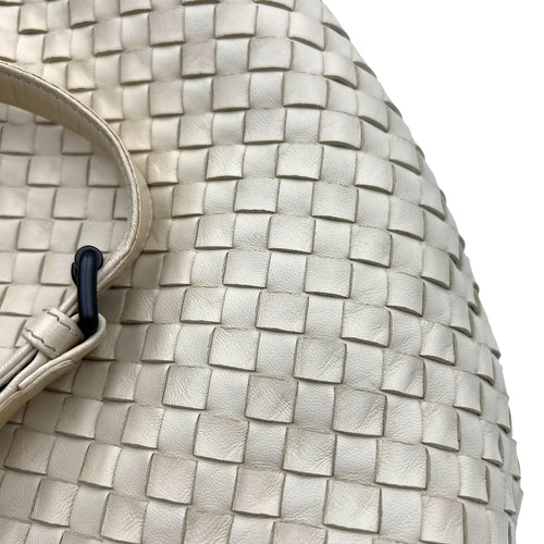 Intrecciato Tote Bag White in Calfskin, Black hardware