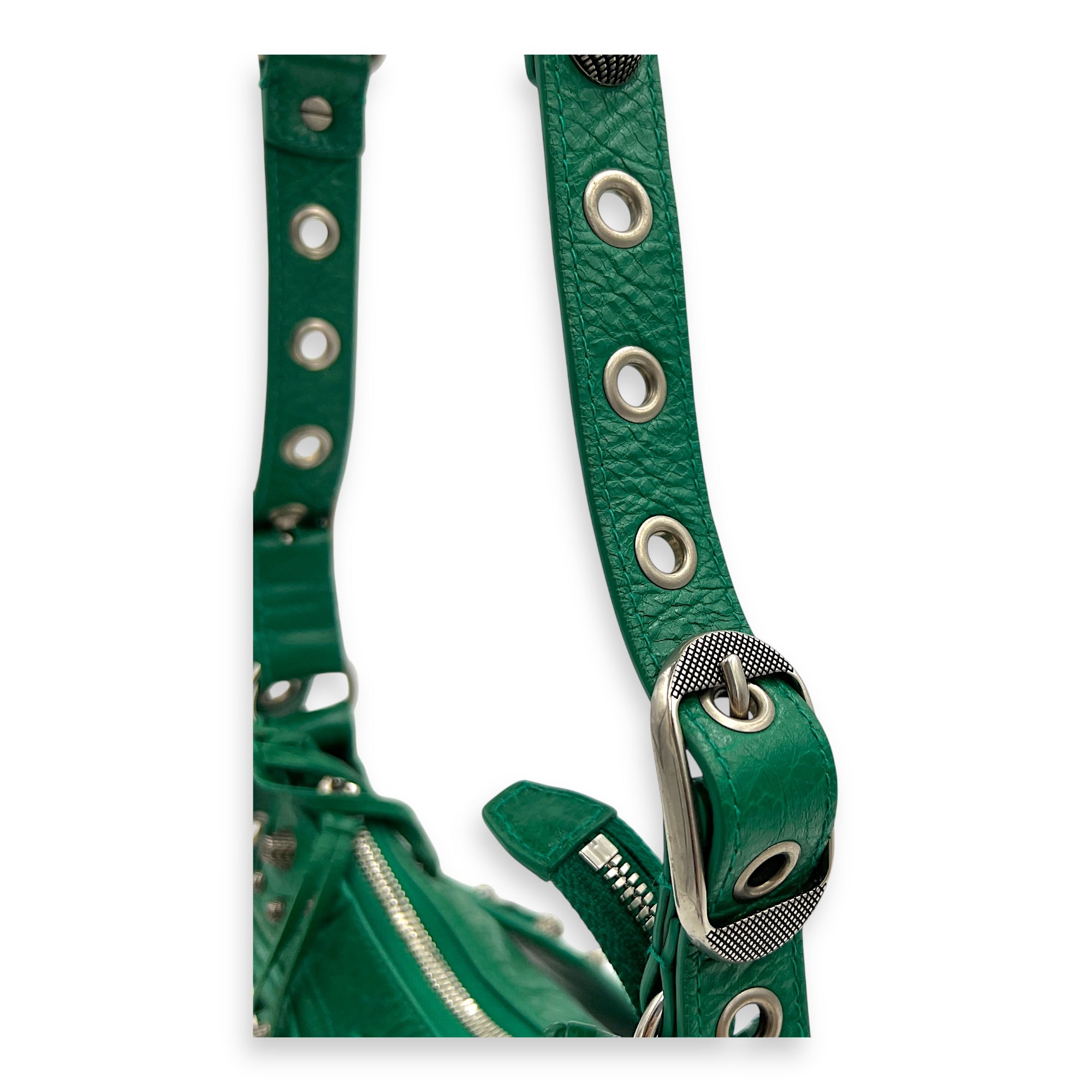 Le Cagole Shoulder Bag XS Green in Calfskin, Silver hardware