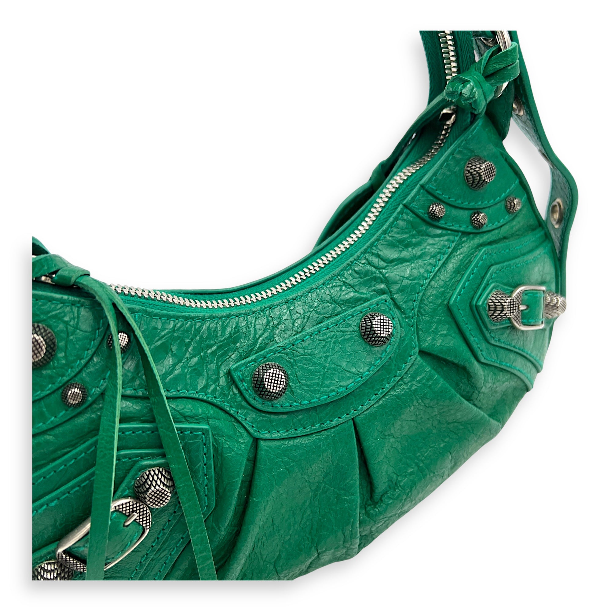 Le Cagole Shoulder Bag XS Green in Calfskin, Silver hardware