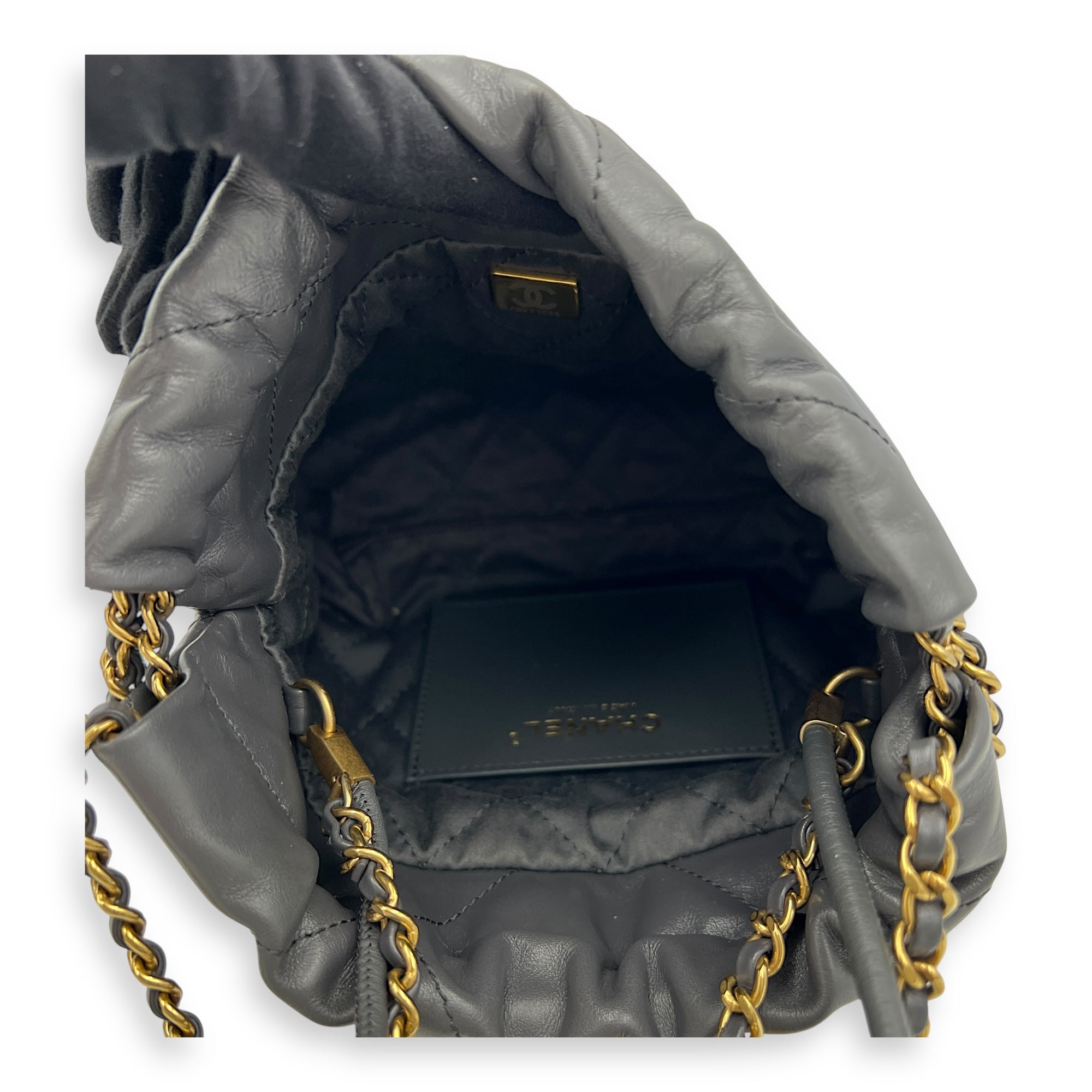 22 Tote Crossbody Bag Grey in Lambskin, Gold hardware