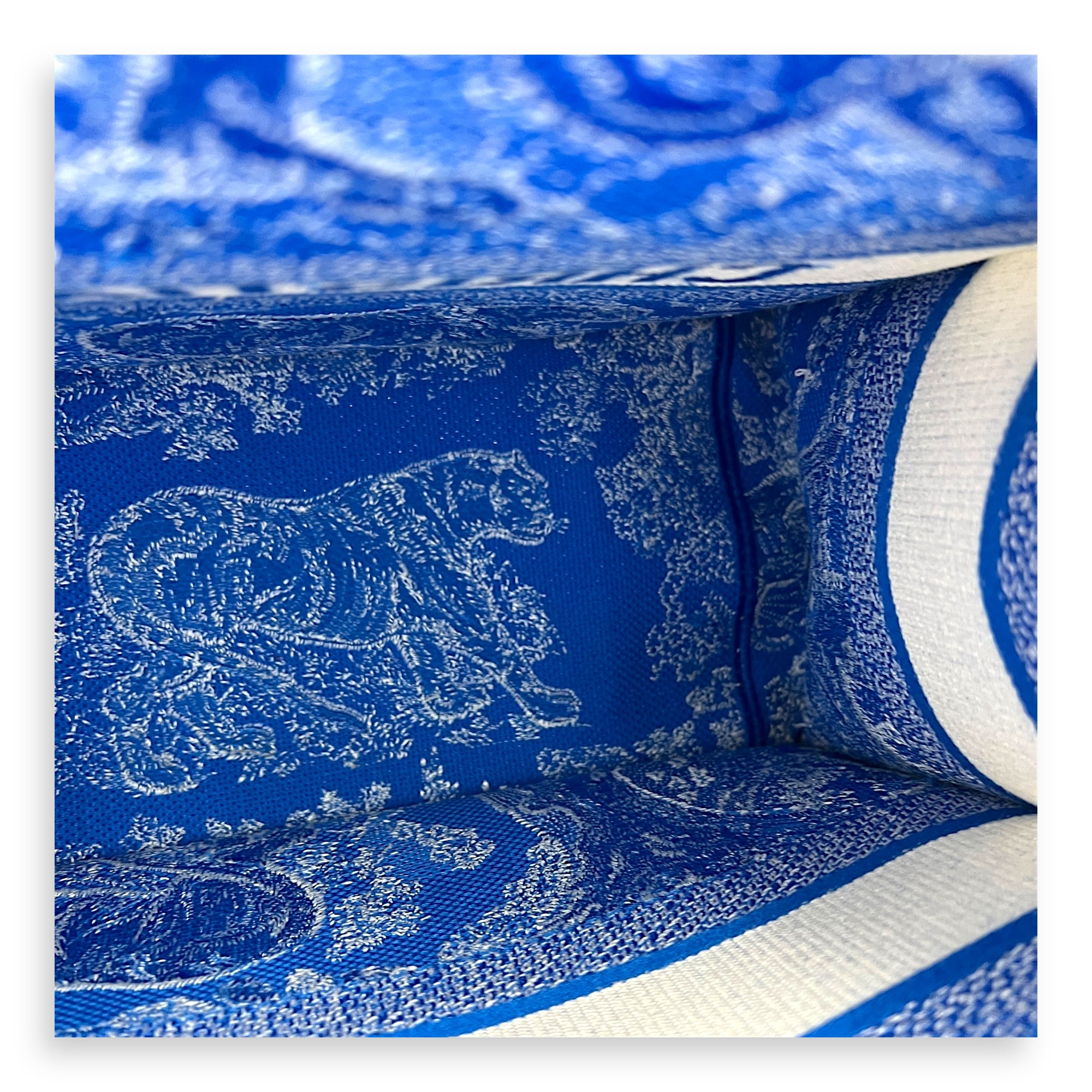 Book Tote Medium Blue (with initial) Tote Bag in Canvas