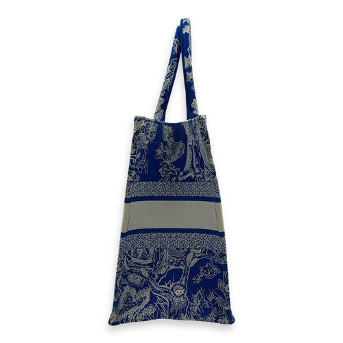 Book Tote Medium Blue (with initial) Tote Bag in Canvas