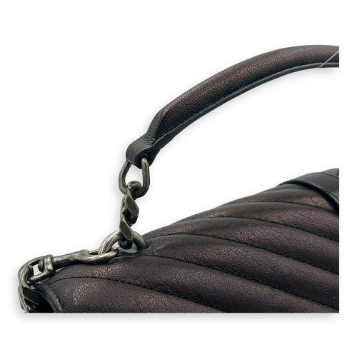 College Shoulder Bag Black in Calfskin, Ruthenium hardware