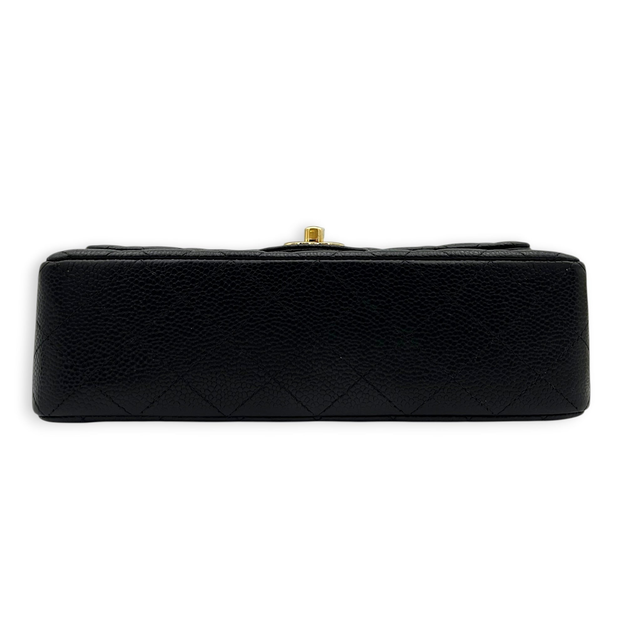 Classic Shoulder Bag Small Black in Caviar Leather, Gold hardware