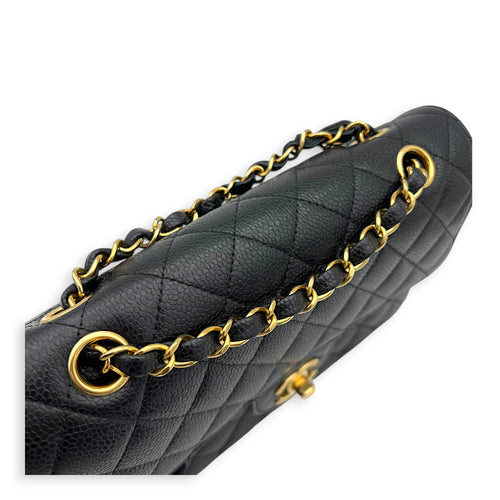 Classic Shoulder Bag Small Black in Caviar Leather, Gold hardware