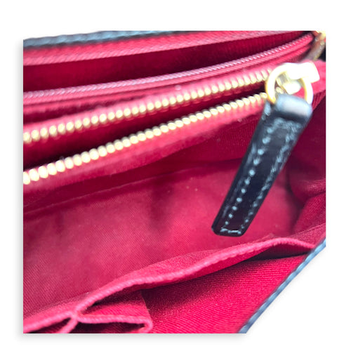 Coco Chevron Black Top Handle Bag in Calfskin, Gold hardware
