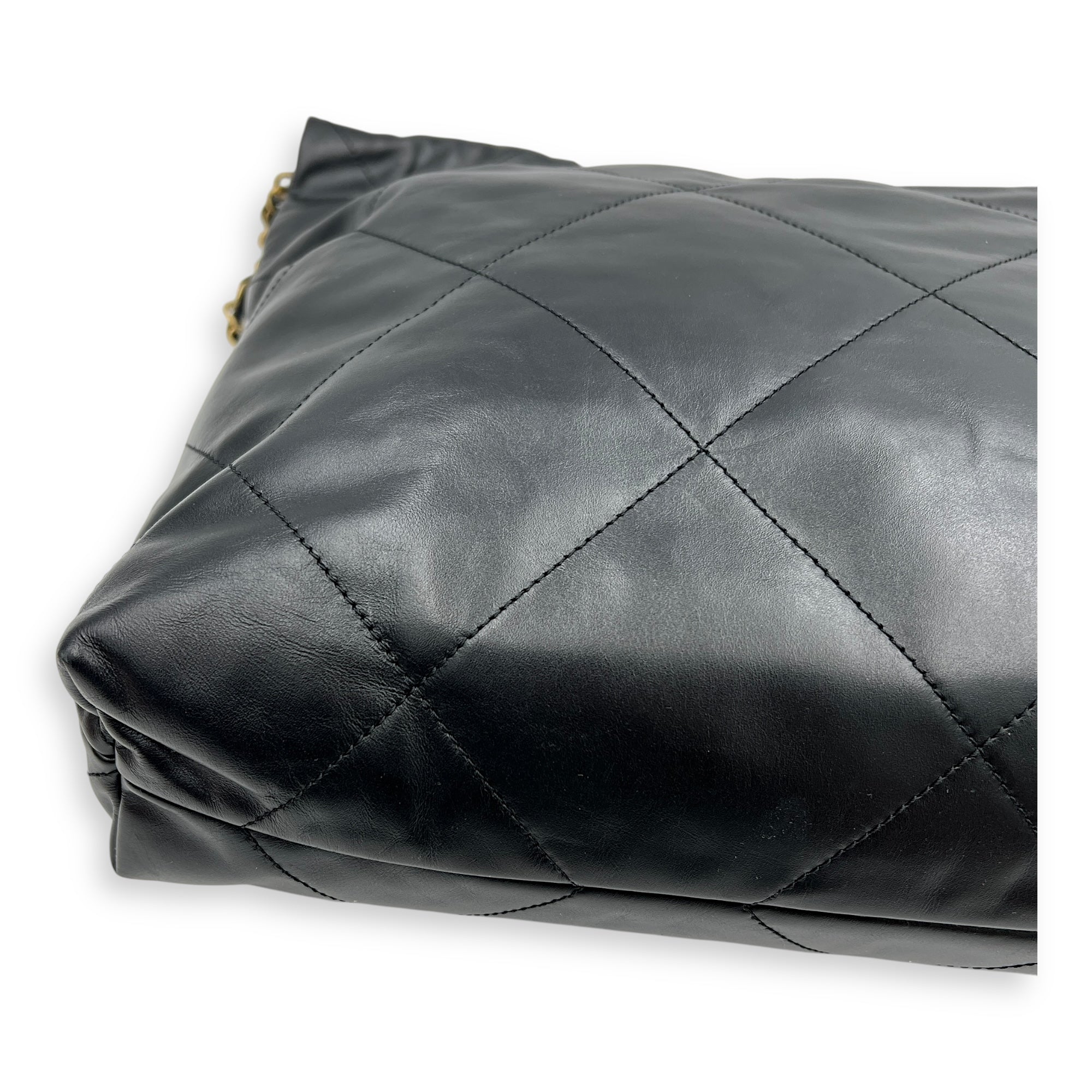 22 Tote Shoulder Bag Black in Calfskin, Gold hardware