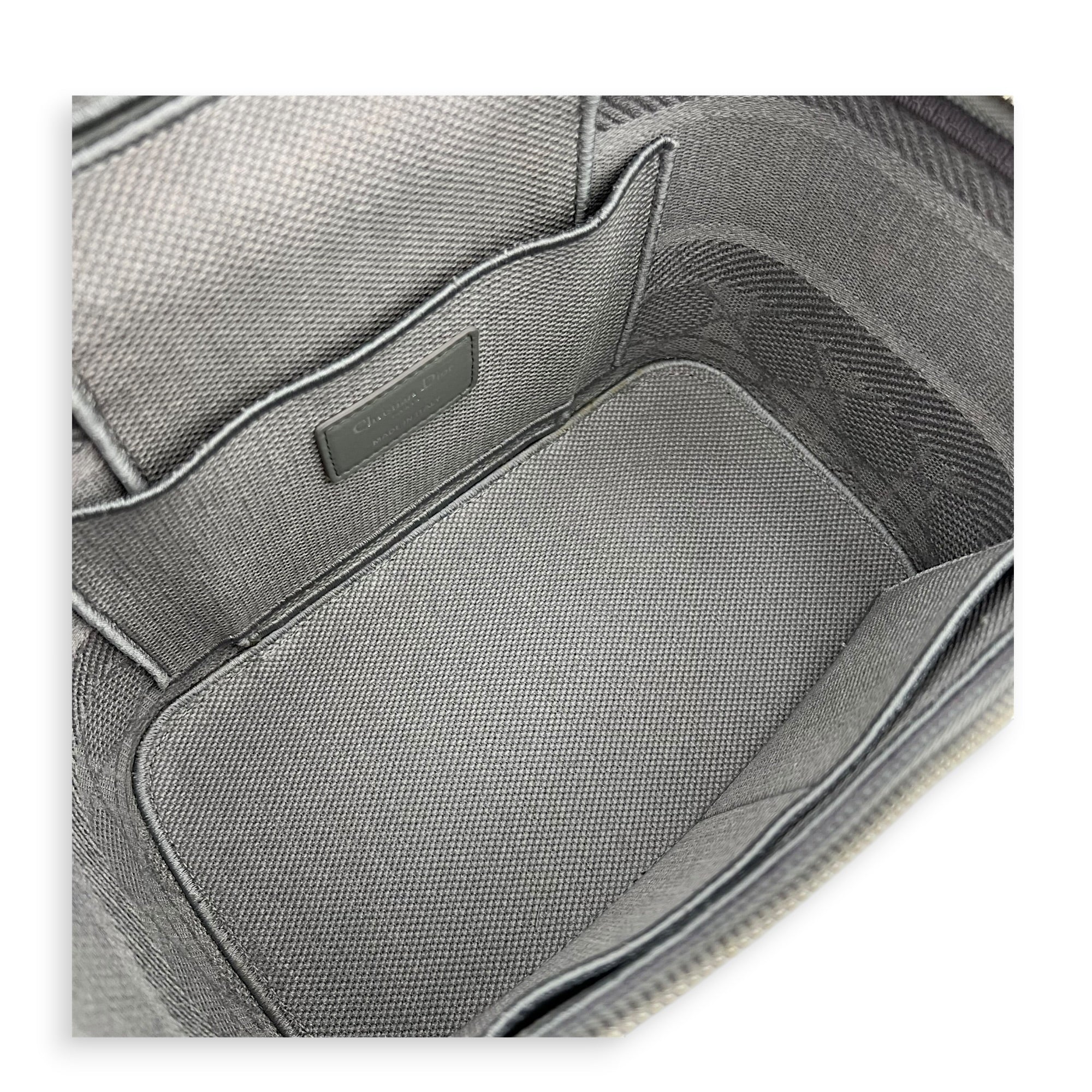 D-Lite Vanity Bag Grey in Canvas, Silver hardware