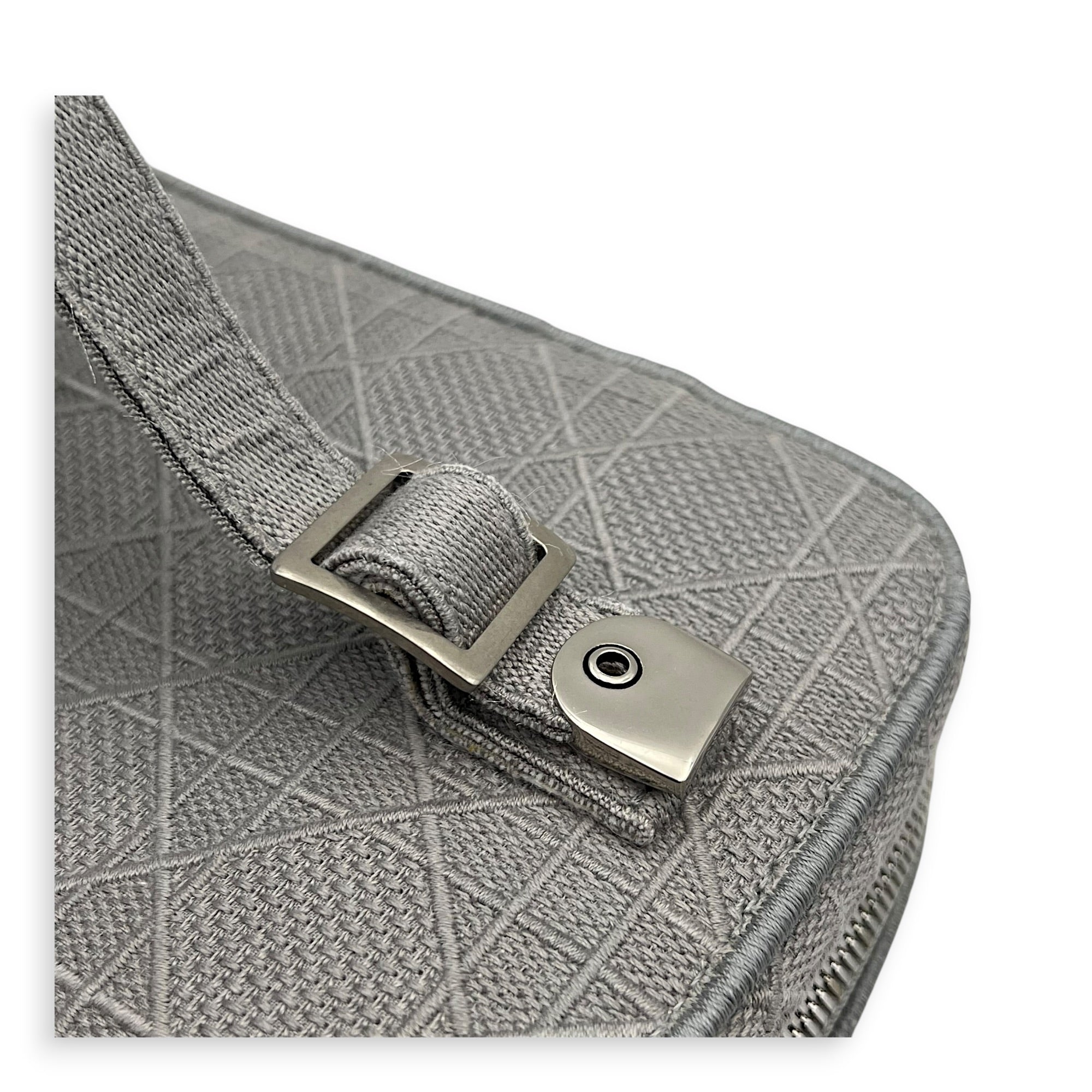 D-Lite Vanity Bag Grey in Canvas, Silver hardware