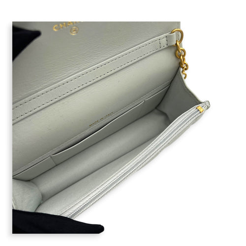 CC Pearl and Heart Chain Wallet On Chain Blue in Lambskin, Gold hardware