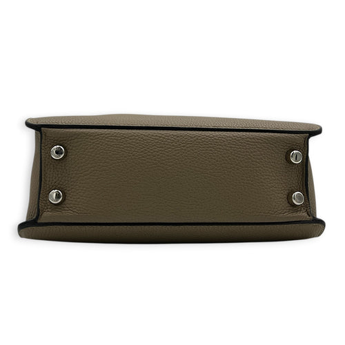 X-Lite Peekaboo Top Handle Bag Beige in Calfskin, Gold hardware