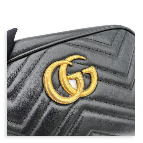 GG Marmont Shoulder Bag Black in Calfskin, Gold hardware