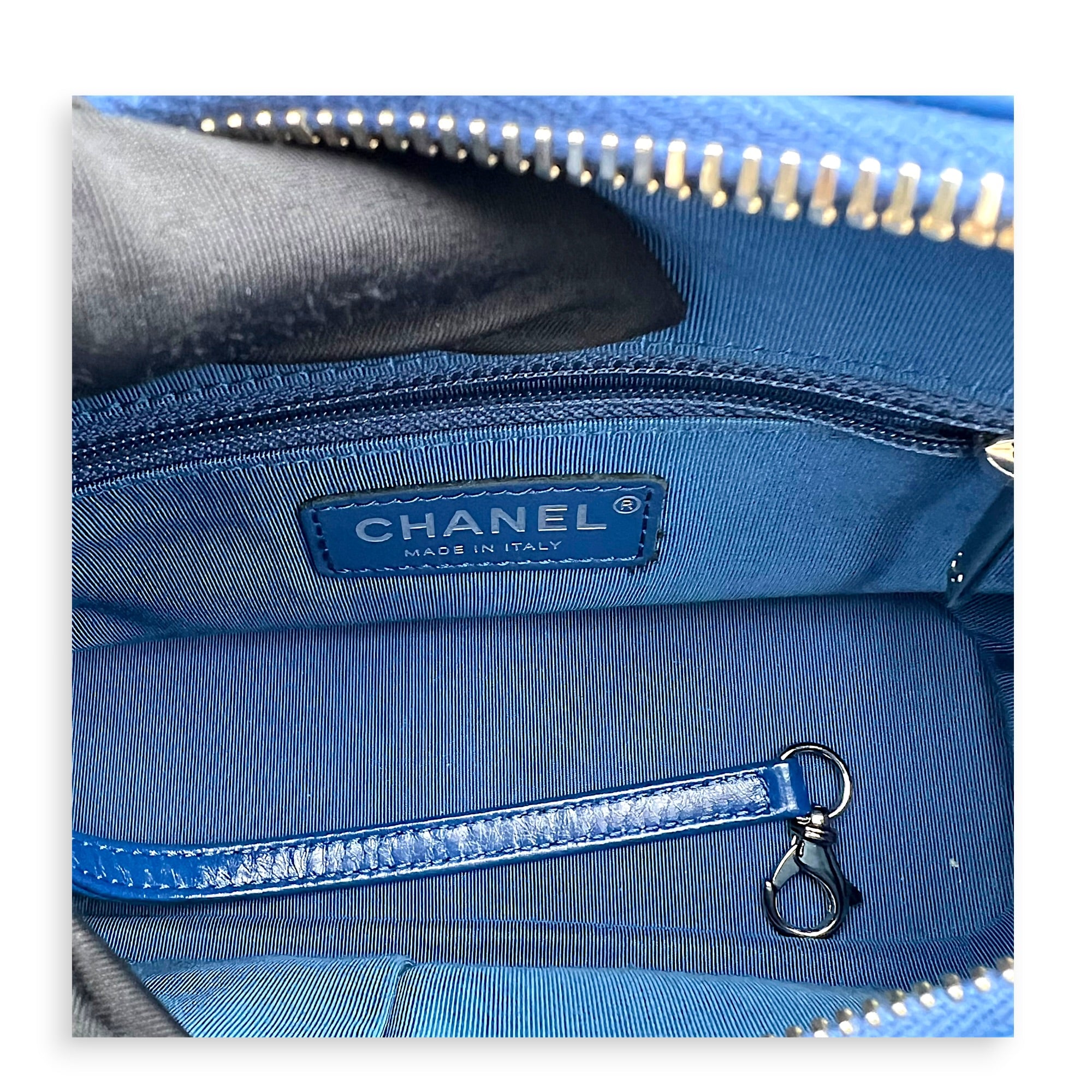 Gabrielle Small Blue Shoulder Bag in Calfskin, Gold hardware