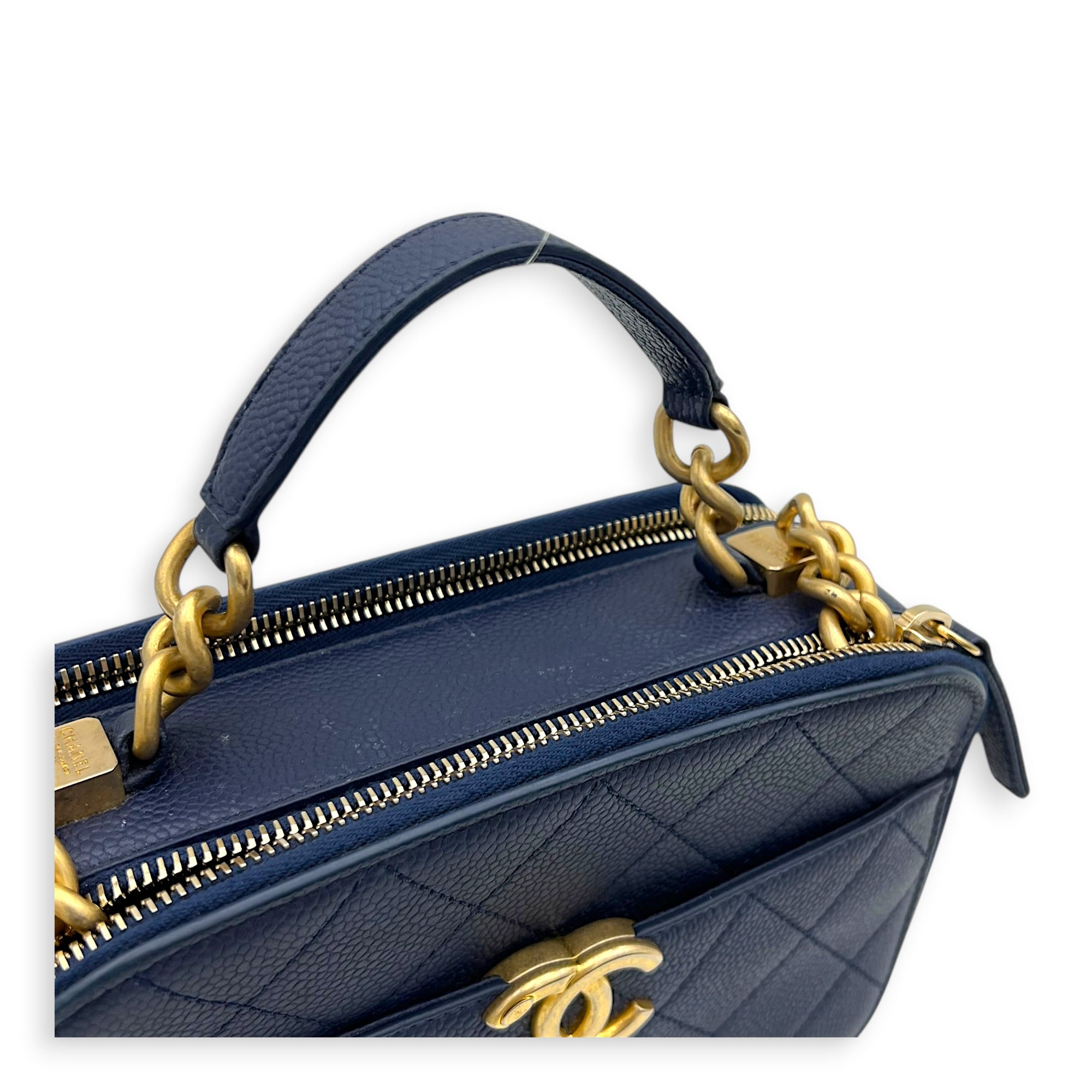 Chic Affinity Top Handle Bag Blue in Caviar Leather, Gold hardware