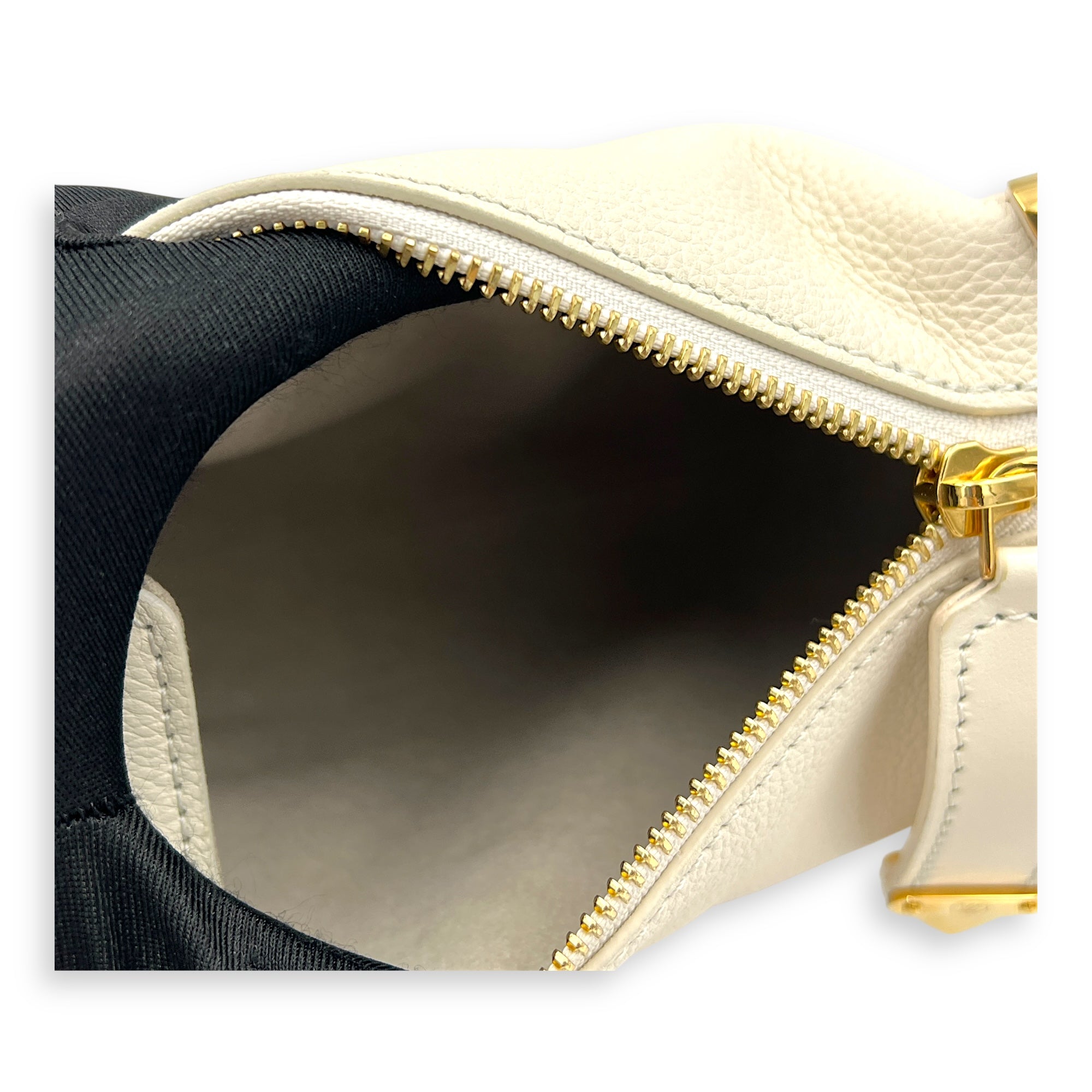 Side Trunk PM White Shoulder Bag in Taurillon Leather, Gold hardware