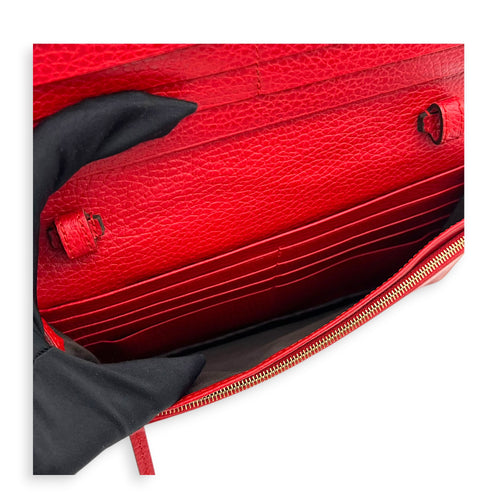 Logo Wallet On Chain Red in Calfskin, Gold hardware