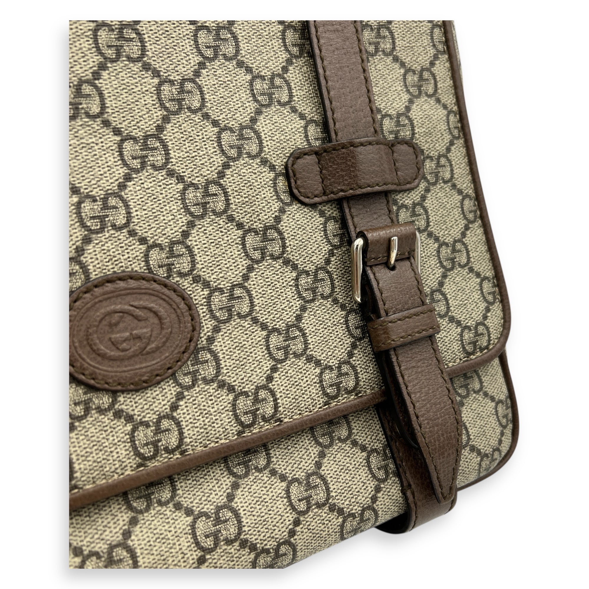 GG Supreme Messenger Brown in Coated Canvas, Silver hardware