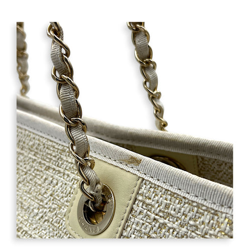 Deauville Tote Bag White in Canvas, Gold hardware
