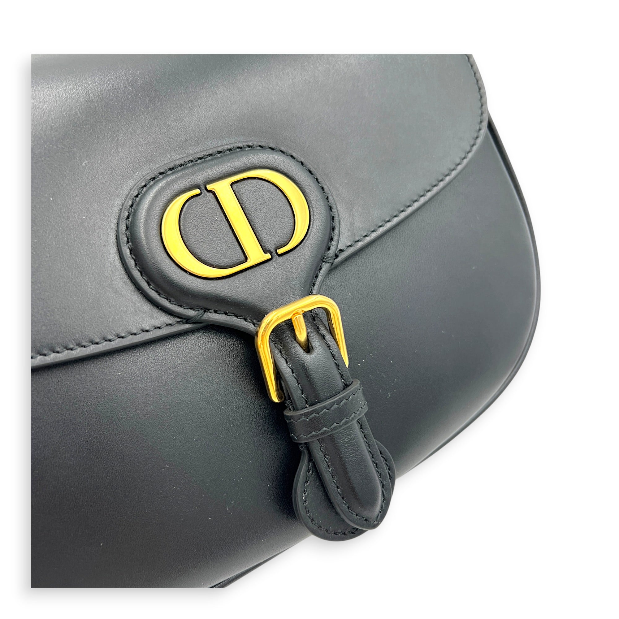 Bobby Shoulder Bag Black in Calfskin, Gold hardware