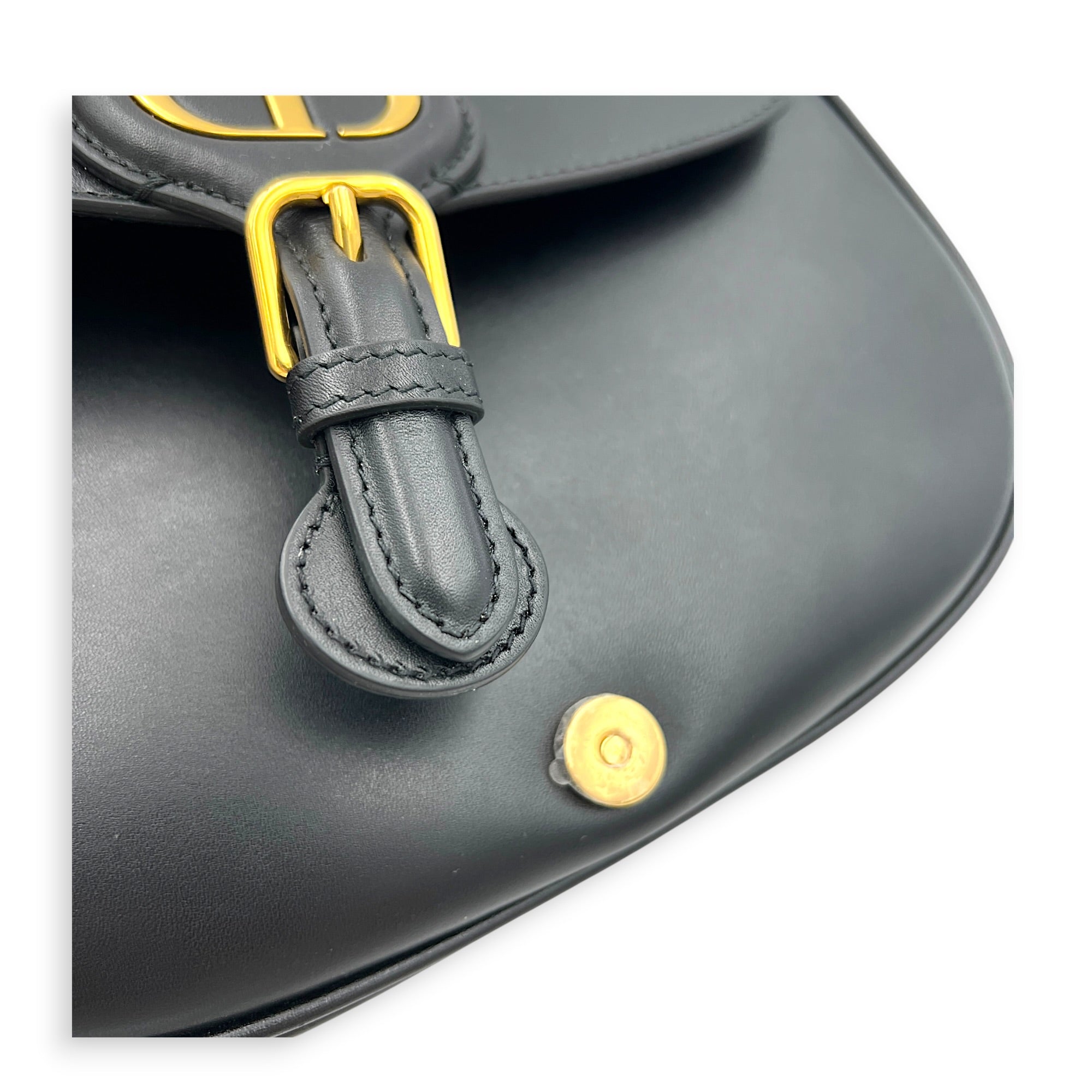 Bobby Shoulder Bag Black in Calfskin, Gold hardware