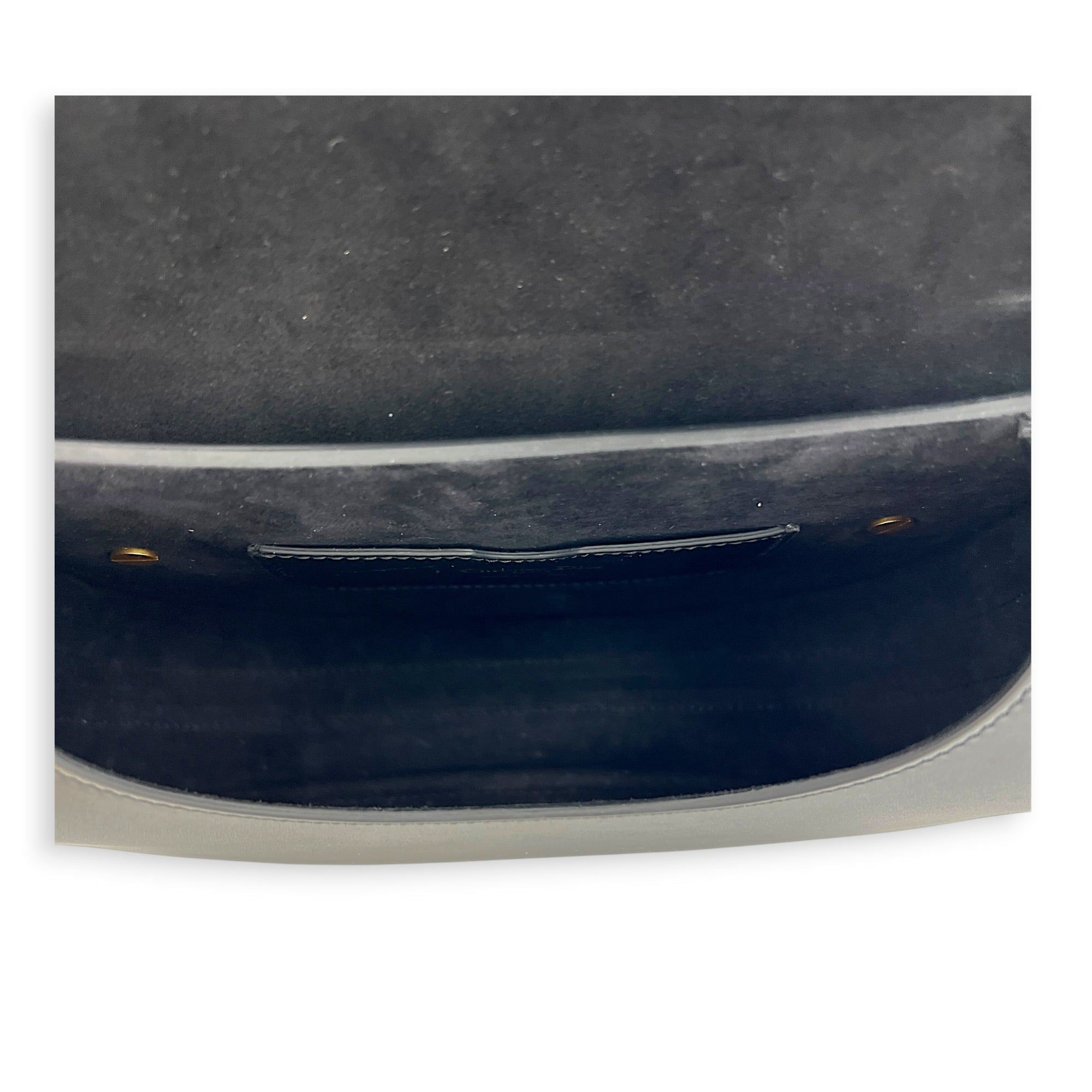 Bobby Shoulder Bag Black in Calfskin, Gold hardware