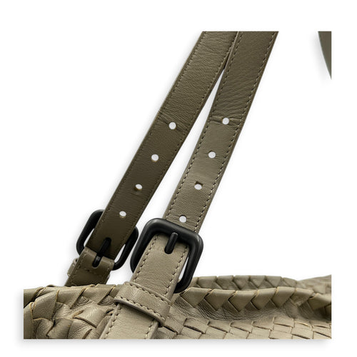 Intrecciato Shoulder Bag Beige in Lambskin, Ruthenium hardware