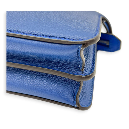 Peekaboo Shoulder Bag Blue in Calfskin, Silver hardware