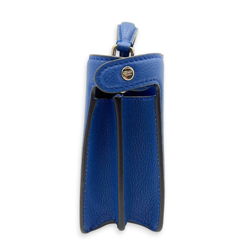 Peekaboo Shoulder Bag Blue in Calfskin, Silver hardware