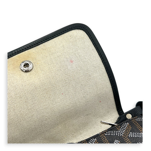 Plumet Pocket Shoulder Bag Black in Coated Canvas, Silver hardware